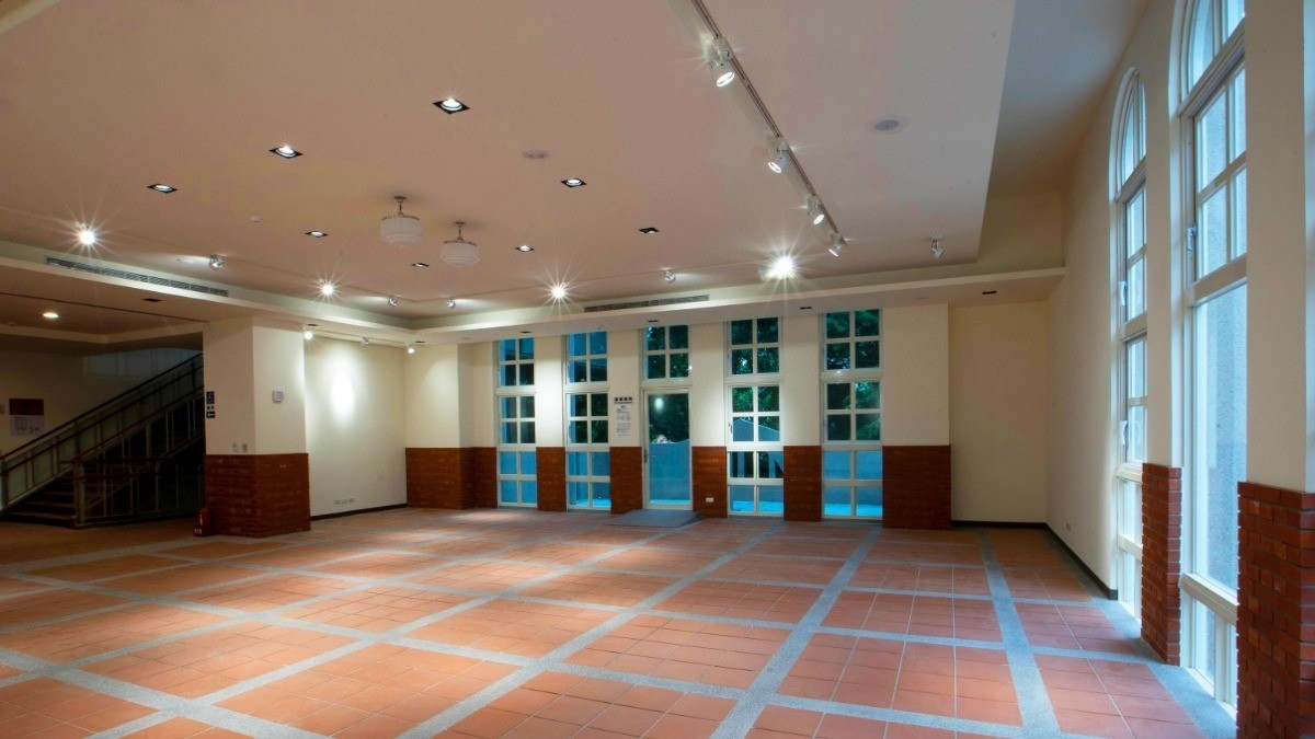 2F 多功能室【滿翠堂】